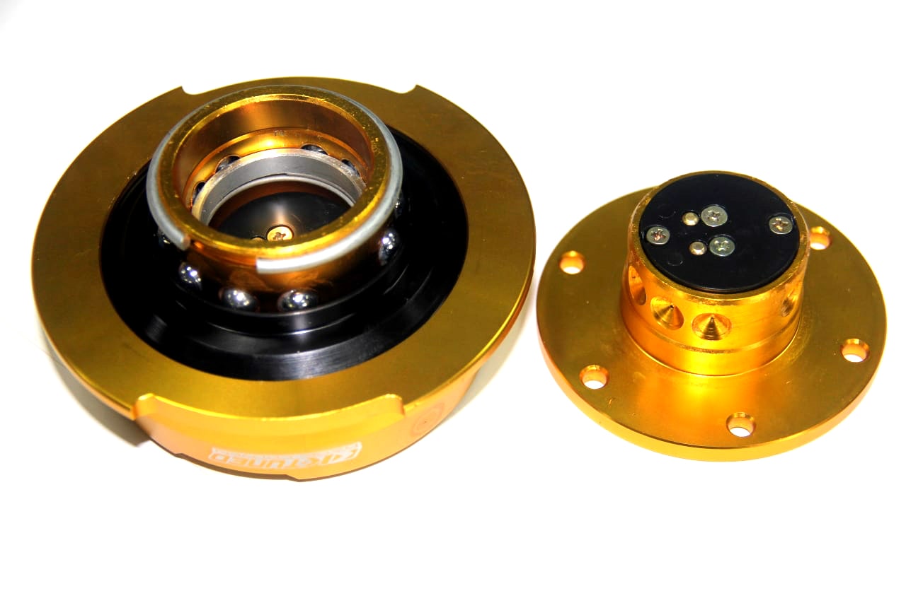 photo6280748917570251880